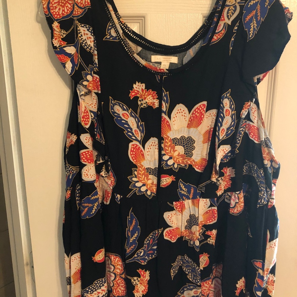 Pretty date night top, flutter sleeve, empire waist, long length.